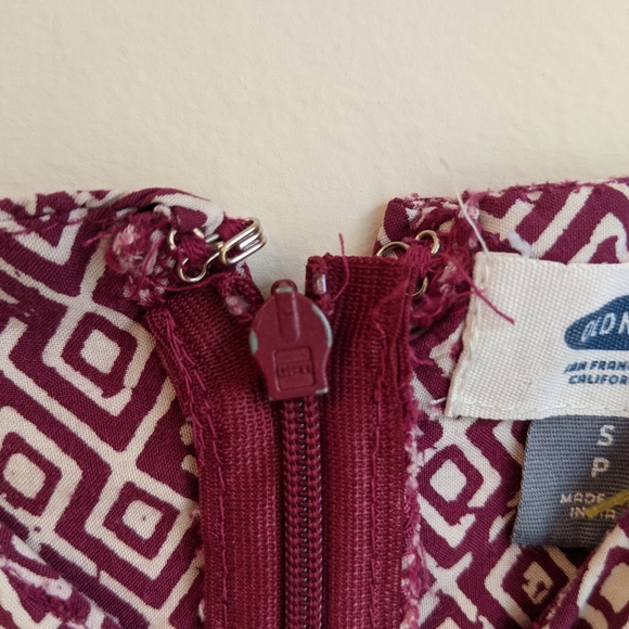 Old navy purple spaghetti strap dress - Picture 4 of 15